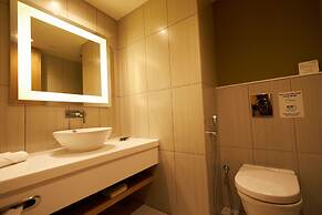 Novotel Chennai OMR Hotel