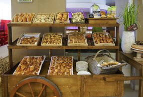 Novotel Chennai OMR Hotel