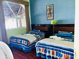 Hotel La Ribiera del Lago Peten Itza