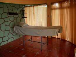 Hotel La Ribiera del Lago Peten Itza