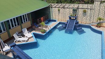 Hotel La Ribiera del Lago Peten Itza