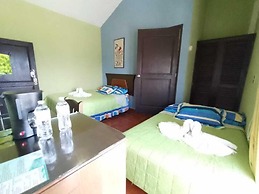 Hotel La Ribiera del Lago Peten Itza