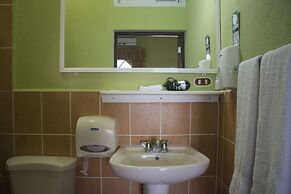 Hotel La Ribiera del Lago Peten Itza