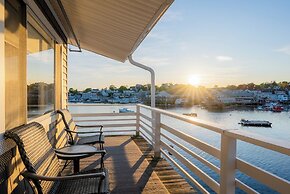 Boothbay Harbor Oceanside Inn