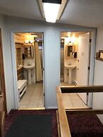 The Historic Madison Hotel Motel