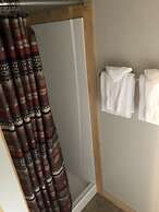 The Historic Madison Hotel Motel