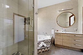 Blue Summit Hideaway