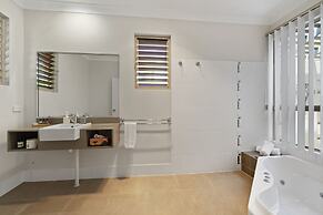 Blue Summit Hideaway