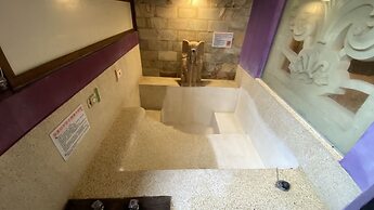 No. 26 Corner Villa Resort