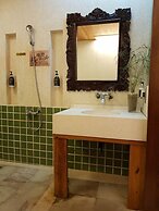 No. 26 Corner Villa Resort