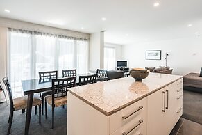 Blue Peaks Apartments