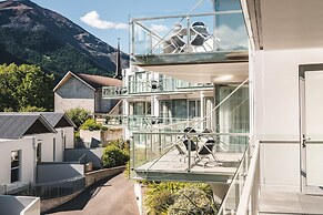 Blue Peaks Apartments