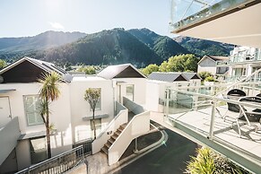 Blue Peaks Apartments