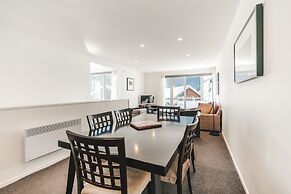 Blue Peaks Apartments