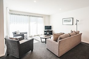 Blue Peaks Apartments