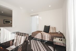 Blue Peaks Apartments