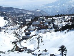 Manza Onsen Nisshinkan