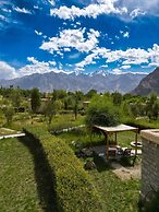 Lchang Nang Retreat - The House of Trees