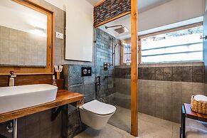 Lchang Nang Retreat - The House of Trees