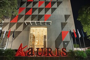 Aauris