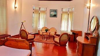 Ancoombra Tea Estate Bungalow