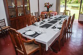 Ancoombra Tea Estate Bungalow