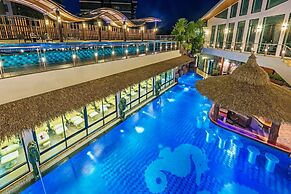 Chalong Miracle Lakeview Resort & Spa