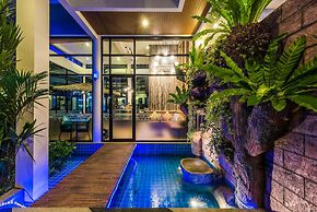 Chalong Miracle Lakeview Resort & Spa