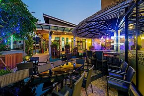 Chalong Miracle Lakeview Resort & Spa