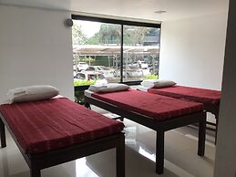 Chalong Miracle Lakeview Resort & Spa