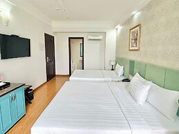 Sunrise Central Hotel