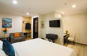Sunrise Central Hotel