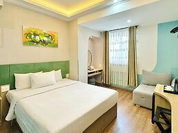 Sunrise Central Hotel