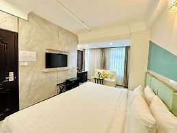 Sunrise Central Hotel