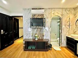 Sunrise Central Hotel