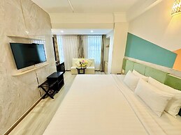 Sunrise Central Hotel