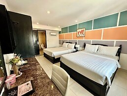 Sunrise Central Hotel