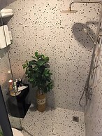 Sunrise Central Hotel