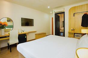 Sunrise Central Hotel