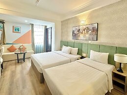 Sunrise Central Hotel