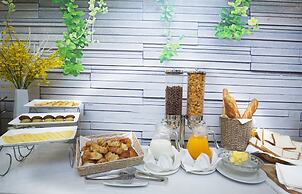 Sunrise Central Hotel