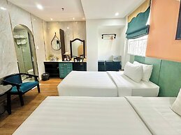 Sunrise Central Hotel