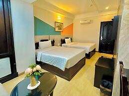 Sunrise Central Hotel