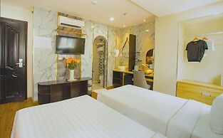Sunrise Central Hotel