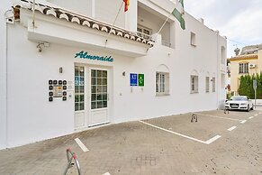 Apartamentos Turísticos Almoraide
