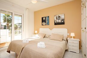 Apartamentos Turísticos Almoraide