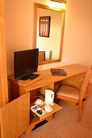 Fairhill House Hotel