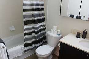 Custom Luxury Suite - By Elite Suites