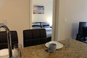 Custom Luxury Suite - By Elite Suites