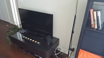 Custom Luxury Suite - By Elite Suites